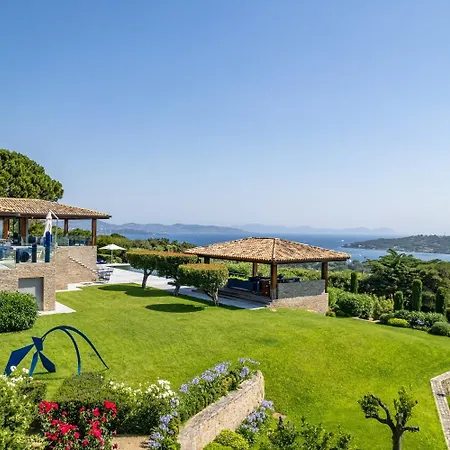 Fastueuse A Saint Tropez Раматей
