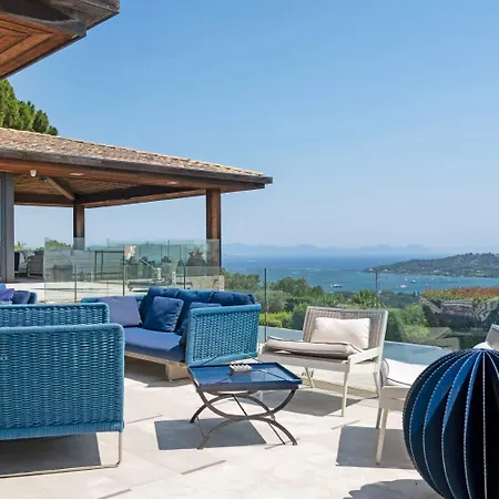 Fastueuse A Saint Tropez *